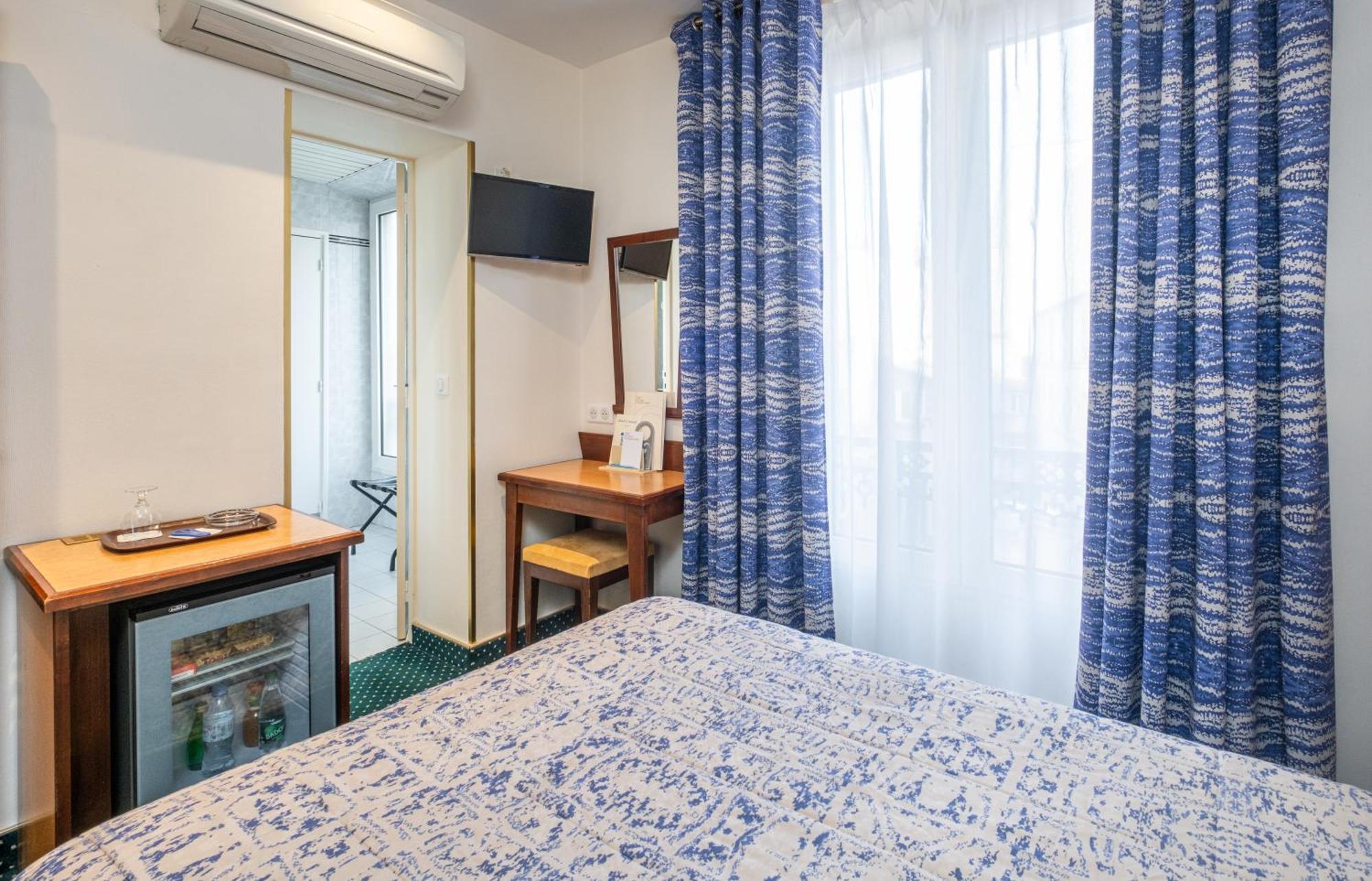 Hotel Terminus Montparnasse Paris Exterior photo